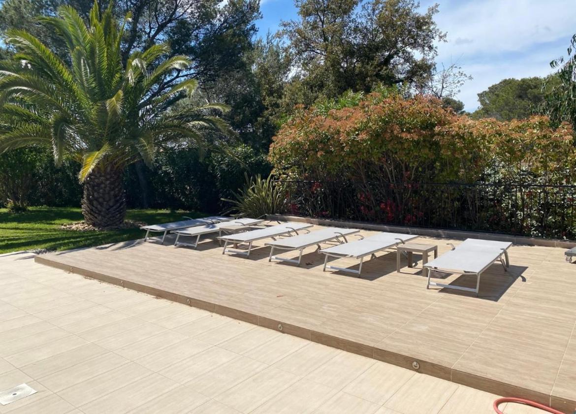 Belle Villa Dans Clos Prive - Saint Raphael Boulouris Bagian luar foto
