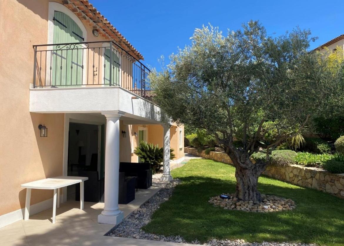 Belle Villa Dans Clos Prive - Saint Raphael Boulouris Bagian luar foto