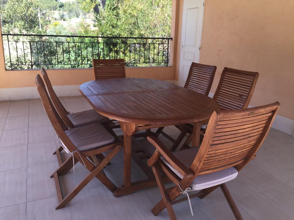 Belle Villa Dans Clos Prive - Saint Raphael Boulouris Bagian luar foto