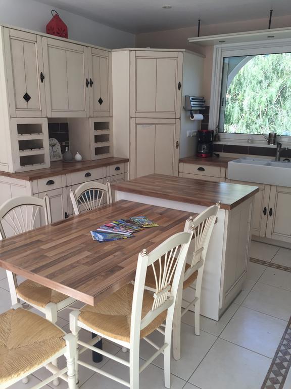 Belle Villa Dans Clos Prive - Saint Raphael Boulouris Bagian luar foto