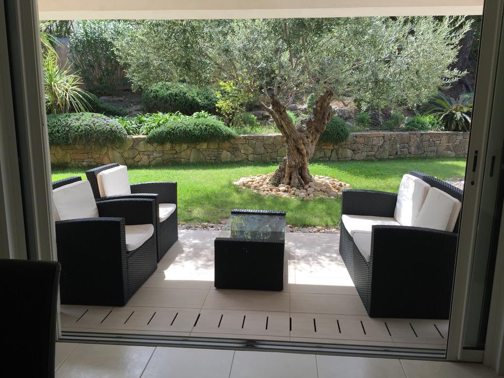 Belle Villa Dans Clos Prive - Saint Raphael Boulouris Bagian luar foto