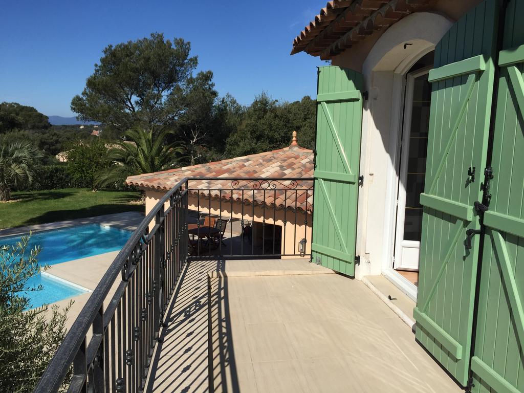 Belle Villa Dans Clos Prive - Saint Raphael Boulouris Bagian luar foto