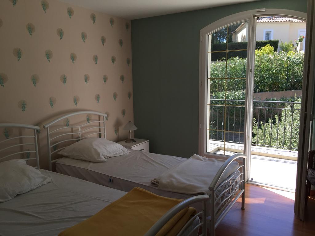 Belle Villa Dans Clos Prive - Saint Raphael Boulouris Bagian luar foto