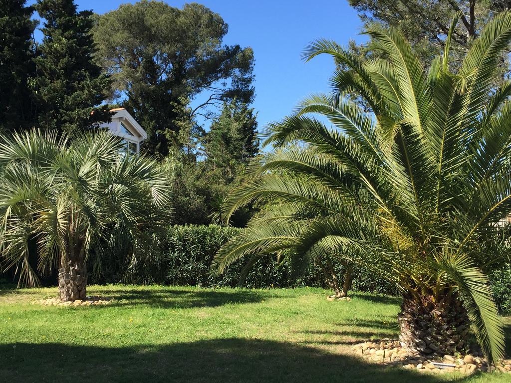 Belle Villa Dans Clos Prive - Saint Raphael Boulouris Bagian luar foto