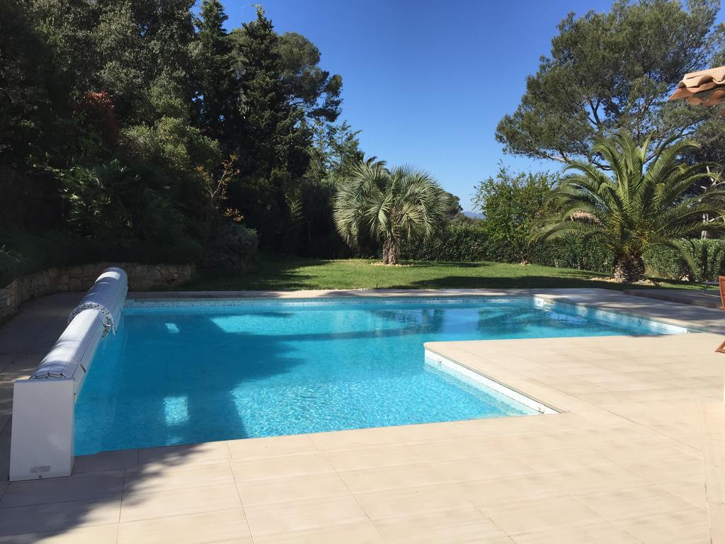 Belle Villa Dans Clos Prive - Saint Raphael Boulouris Bagian luar foto