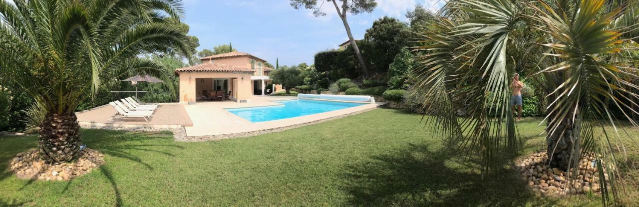 Belle Villa Dans Clos Prive - Saint Raphael Boulouris Bagian luar foto