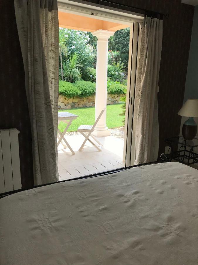 Belle Villa Dans Clos Prive - Saint Raphael Boulouris Bagian luar foto