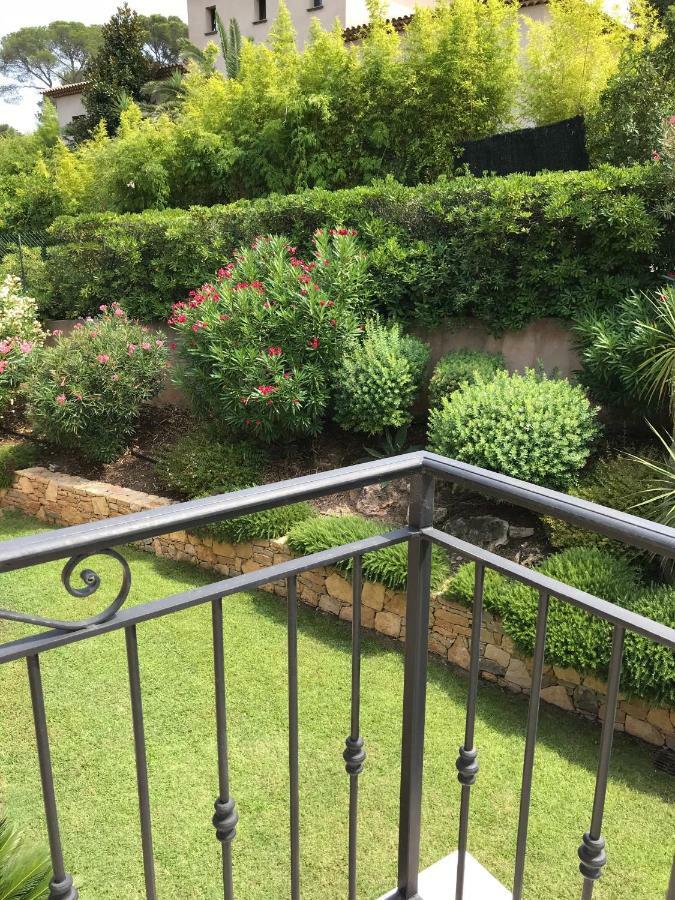 Belle Villa Dans Clos Prive - Saint Raphael Boulouris Bagian luar foto