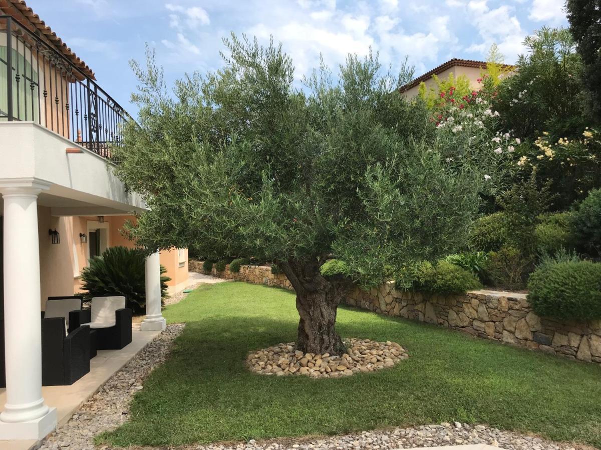 Belle Villa Dans Clos Prive - Saint Raphael Boulouris Bagian luar foto