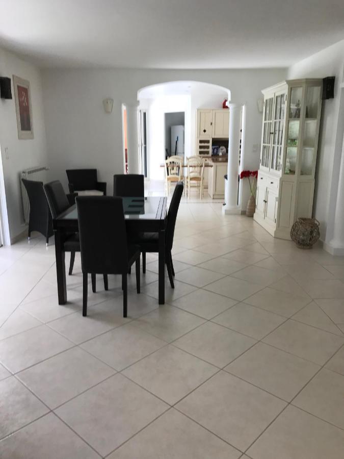 Belle Villa Dans Clos Prive - Saint Raphael Boulouris Bagian luar foto